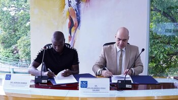 Adrián Ramos y la Universidad