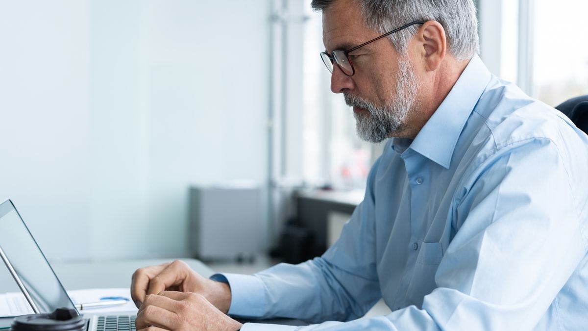 La asesoría especializada, la enseñanza y los cargos en directorios son opciones para seguir trabajando desde funciones distintas a las desempeñadas anteriormente. Foto: Noticias Trabajo