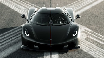 Vista frontal del Koenigsegg Jesko