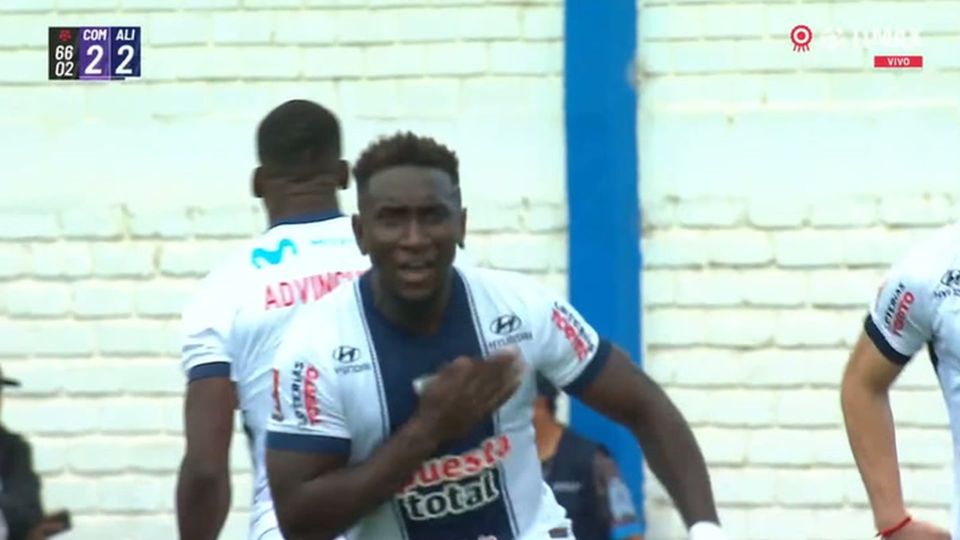 Gol y doblete de Eryc Castillo en Alianza Lima vs Comerciantes Unidos por Liga 1 2026