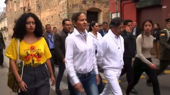 Verónica Alcocer reaparece junto a