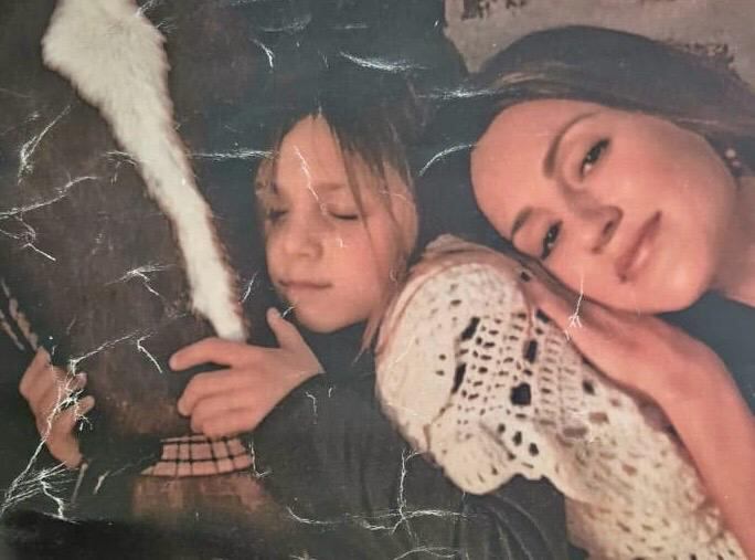 Eleonora Wexler y su hija Miranda Wassington, apasionada por los caballos desde muy pequeña