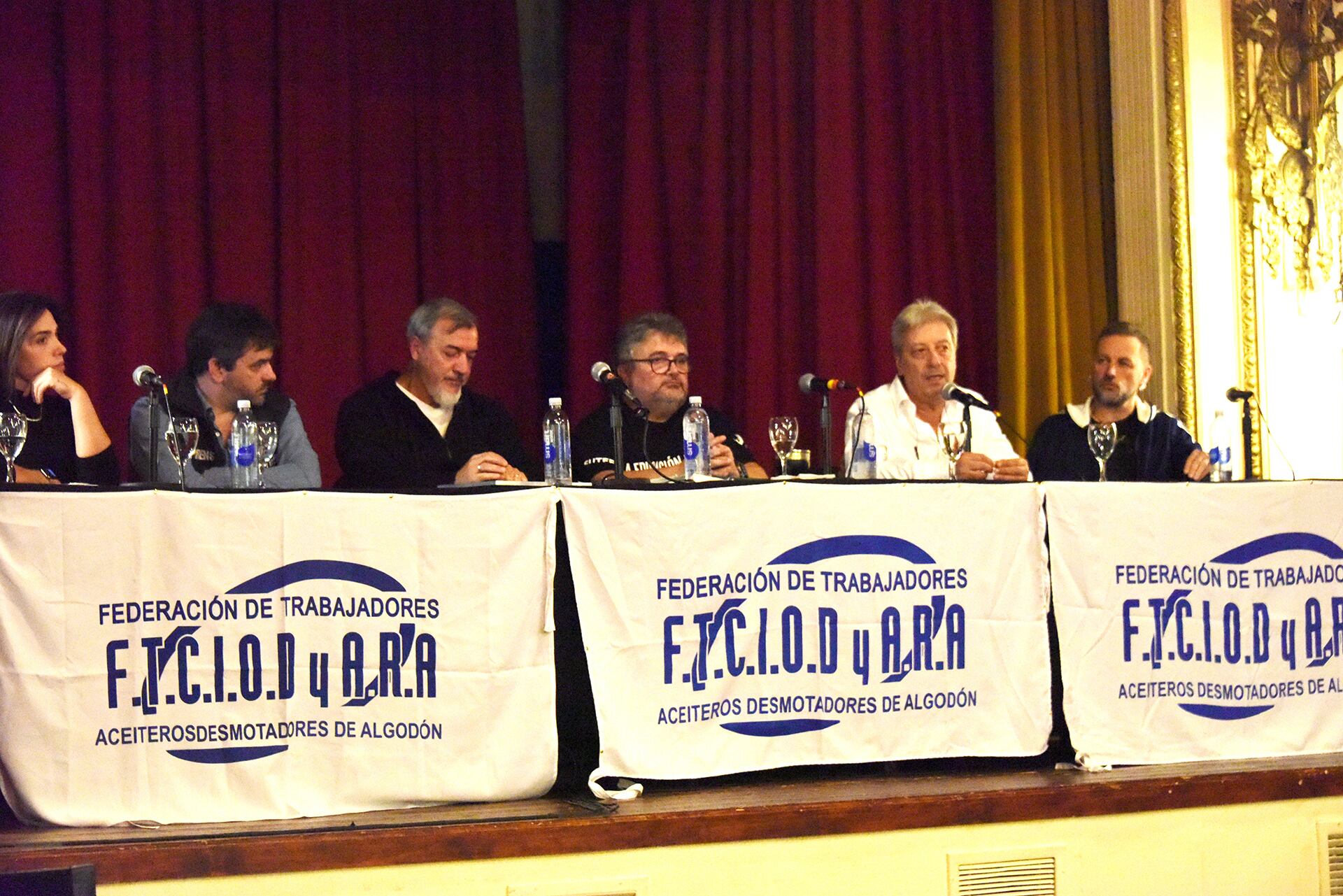 El panel que integraron Abel Furlán, Daniel Yofra y otros sindicalistas