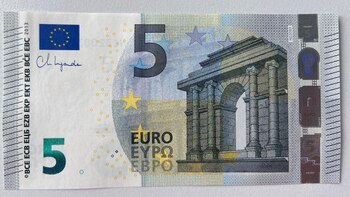 03/07/2020 UE.- Los billetes de