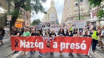 Una manifestación vuelve a exigir "el acta" de Mazón por su gestión en la dana: "Seguimos sin saber la verdad"