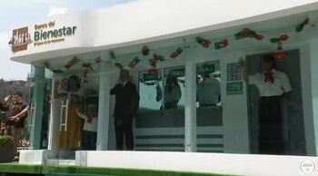 En el desfile 'participan' las