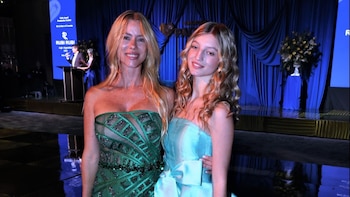 La gran noche de Allegra Cubero junto a Nicole Neumann: su debut en un desfile de alta costura