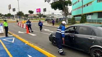 Implementan carril exclusivo en Morales