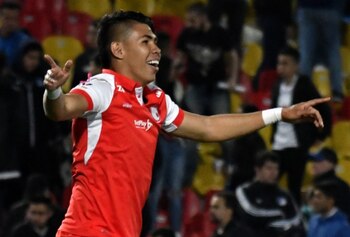 Nicolás Hernández ya había vestido