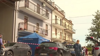 Un envenenamiento lleno de misterio: una madre y su hija fueron asesinadas con ricina y la única pista es una petición de divorcio y un bolso