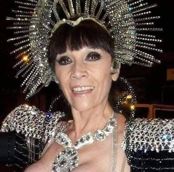 Además de su carrera artística,