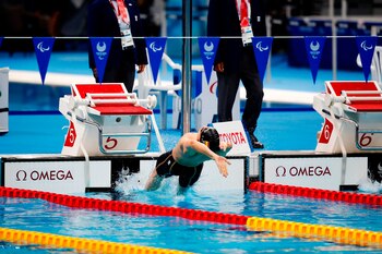 El nadador guipuzcoano Iñigo Llopis