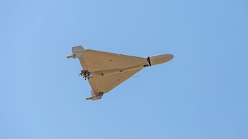 En la imagen, un dron