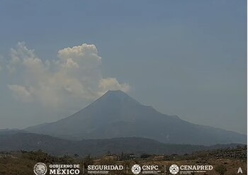 Imagen 1: Volcán de Fuego de Colima, 13:31 h (hora local).