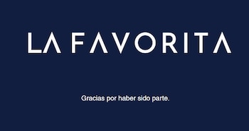 Texto blanco 'LA FAVORITA' en mayúsculas y 'Gracias por haber sido parte.' sobre un fondo azul oscuro