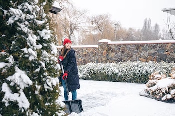 En jardines, retirar suavemente la