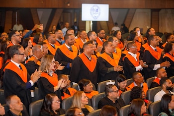 La nueva cohorte de la maestría en Gestión Pública y Gobernanza recibirá capacitación en transformación digital, proyectos, recursos humanos y finanzas públicas. (Cortesía: Gobierno de República Dominicana)