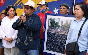 CIUDAD DE MÉXICO, 19JUNIO2026.- En conferencia de prensa la Coordinación Nacional de Trabajadores de la Educación (CNTE) anunció el termino del paro nacional que duró 20 días y mantuvo bloqueada diferentes calles del Centro Histórico.
FOTO: GALO CAÑAS/CUARTOSCURO.COM