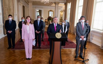 Iván Duque se reúne con