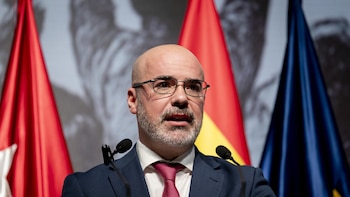 La Comunidad de Madrid critica que el delegado se comporte como "corrupto" al ir a Móstoles a "acusar de delitos"