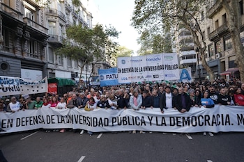 Marcha Federal Universitaria - Plaza de mayo - 12 de mayo