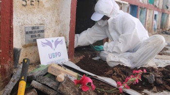 JEP entrega a Medicina Legal