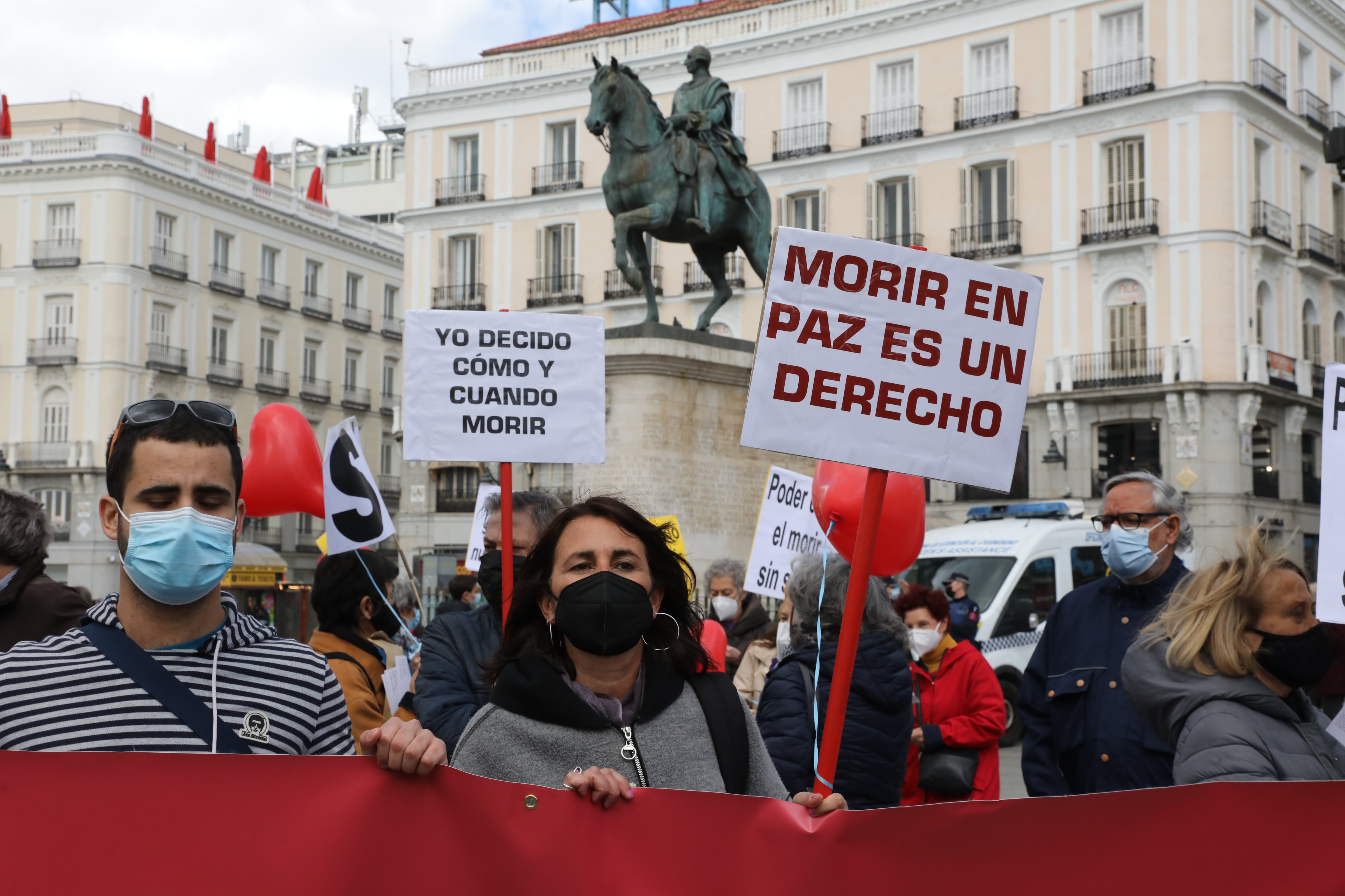 Francesc Augé logra abrirse paso hacia la eutanasia tras caer la disputa familiar