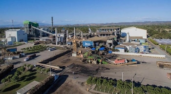 Cinco ingenios azucareros de El Salvador inyectan energía de biomasa a la red nacional y, en ocasiones, al mercado eléctrico regional operado./ (Azúcar Natural)