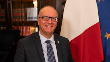 Giuseppe Valditara, ministro de Educación de Italia: “Primero está la inteligencia humana, después la inteligencia artificial”