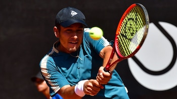 Gonzalo Bueno se retiró por lesión cuando disputaba los cuartos de final del Challenger 75 de Santa Cruz