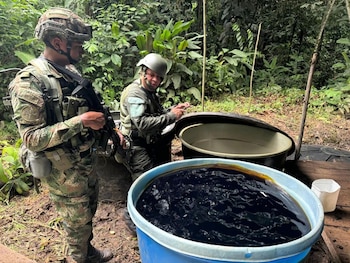 Megalaboratorio destruido por Fuerzas Militares