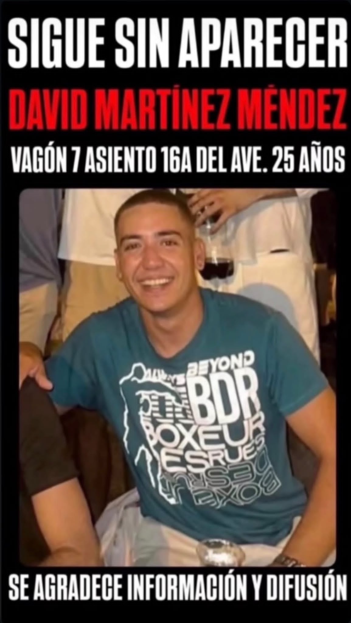Los familiares buscan a David Martínez Méndez, uno de los pasajeros del AVE accidentado en Urda