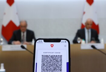 Un certificado COVID en un