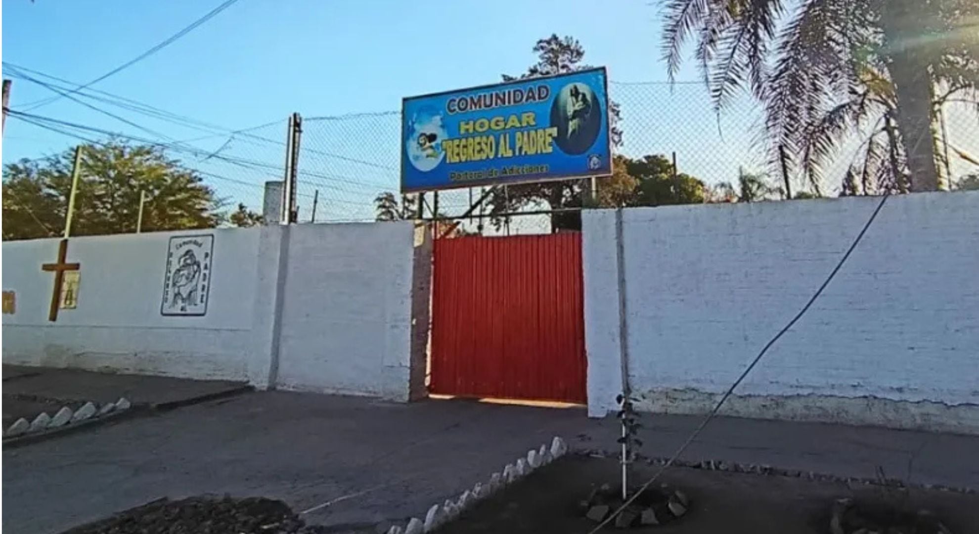El ingreso al hogar Regreso al Padre en el barrio Puerta del Sol (Gentileza: Diario Norte)