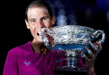 "Es increíble, hace un mes y medio no sabía si iba a jugar al tenis de nuevo y ahora estoy aquí con este trofeo”, reconoció Nadal
