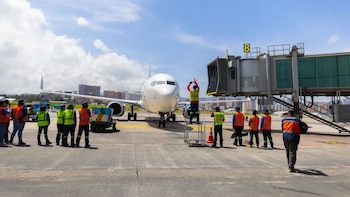 Guatemala impulsa la modernización de puertos y aeropuertos para fortalecer su red logística