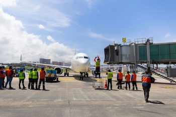 La Dirección General de Aeronáutica Civil impulsa una transformación digital que redujo hasta 50 % los tiempos de gestión en distintos trámites.