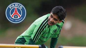 Paris Saint-Germain se habría sumado a la pelea por Gilberto Mora: esta sería su estrategia para quedarse con él