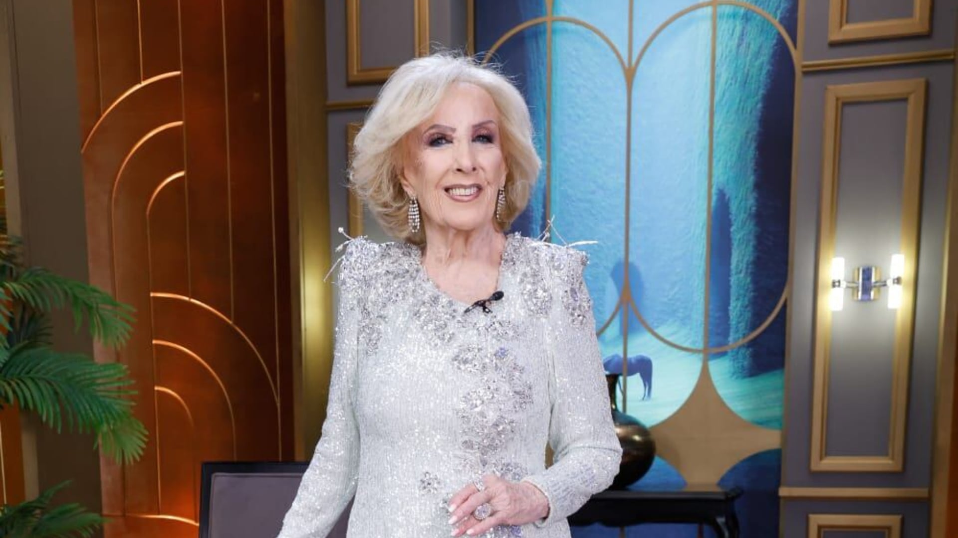 Mirtha Legrand recibió cientos de homenajes en redes sociales por su cumpleaños número 99, consolidándose como un ícono de la televisión argentina