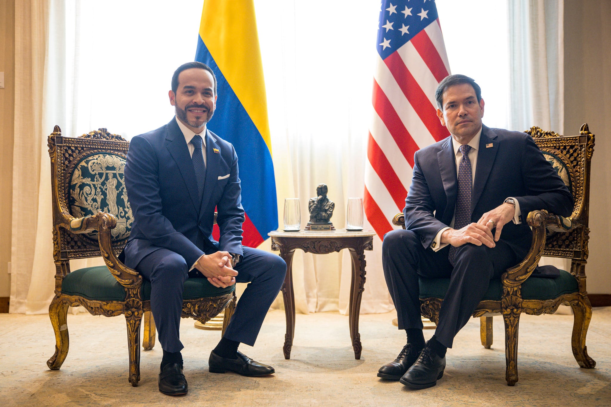 El presidente Abelardo de la Espriella se reunió con Marco Rubio, secretario de Estado de Estados Unidos, en Barranquilla. En en el encuentro, hablaron sobre abrir nuevas oportunidades de inversión, desarrollo y prosperidad para los países - crédito Joel González/Presidencia/Flickr