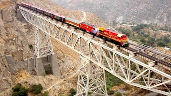 El duelo Caltrain - Ferrocarril
