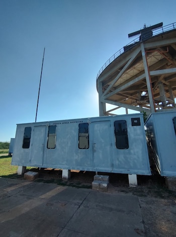 Los obradores de Austral Construcciones, bajo resguardo de la Fuerza Aérea