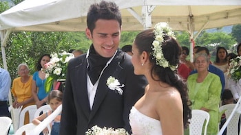 Fabián Ríos recordó que llegó en bus a su boda con Yuly Ferreira: “No hubo anillo de diamantes, pero si lágrimas de compromiso real”