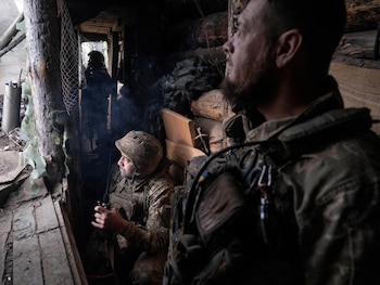 La guerra entre Ucrania y Rusia se ha convertido en una carrera tecnológica, donde los drones y los sistemas de defensa definen las estrategias sobre el terreno. (Iryna Rybakova/Press Service of the 93rd Kholodnyi Yar Separate Mechanized Brigade of the Ukrainian Armed Forces/Handout via REUTERS)