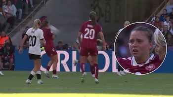 Rechazó la pelota, derribó a