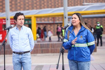 El alcalde encargado y la