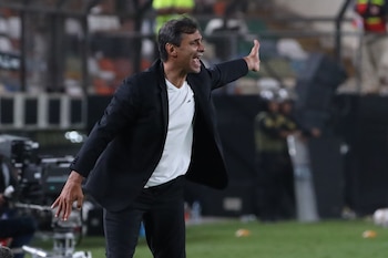 En Ecuador, Fabián Bustos dejó