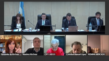 Pantalla dividida con cuatro jueces en un estrado superior y cinco recuadros inferiores con los participantes conectados por videoconferencia