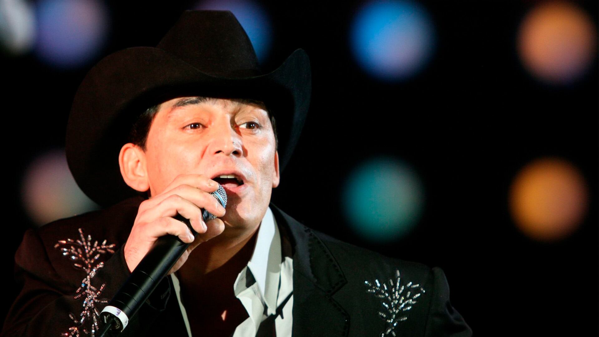 José Manuel Figueroa sostiene su postura firme de defender su nombre y el de Joan Sebastian mientras el proceso legal continúa avanzando. - (Cuartoscuro)