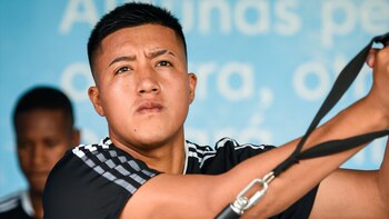 Jostin Alarcón fichó por Sporting